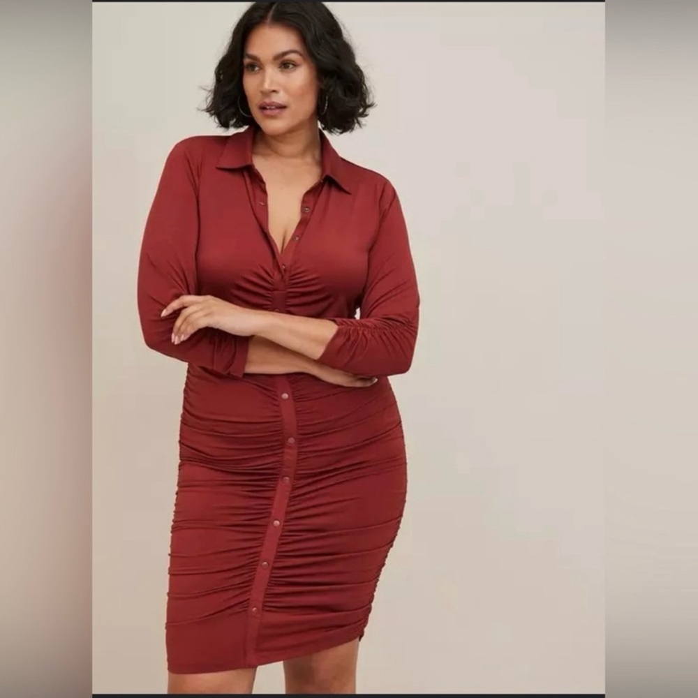 TORRID At The Knee Studio Knit Shirred Shirtdress Rust Brown Sz 14/16